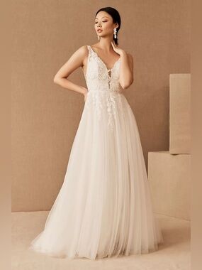Wtoo by Watters
Vielle Gown